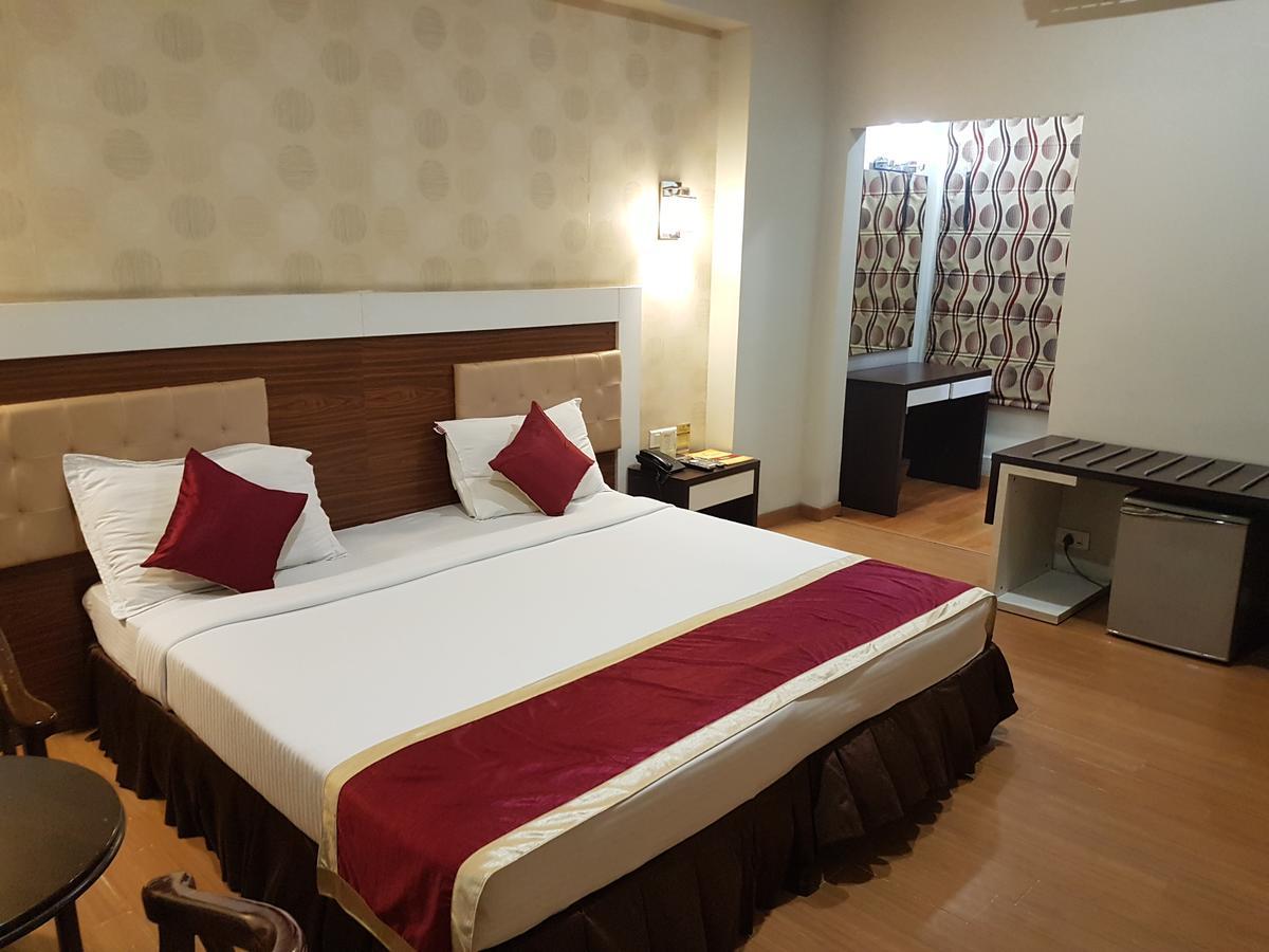 Hotel Sitara Residency Гайдарабад Екстер'єр фото