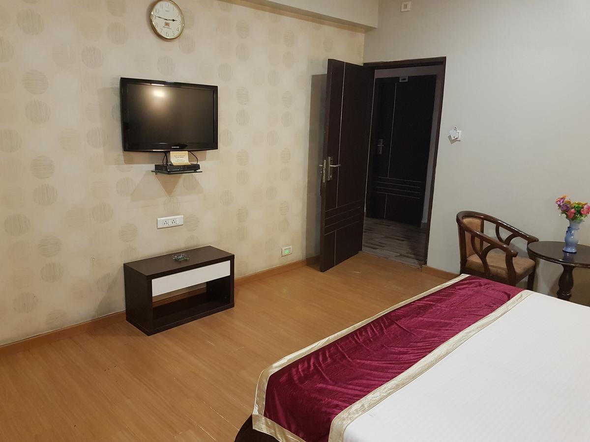 Hotel Sitara Residency Гайдарабад Екстер'єр фото